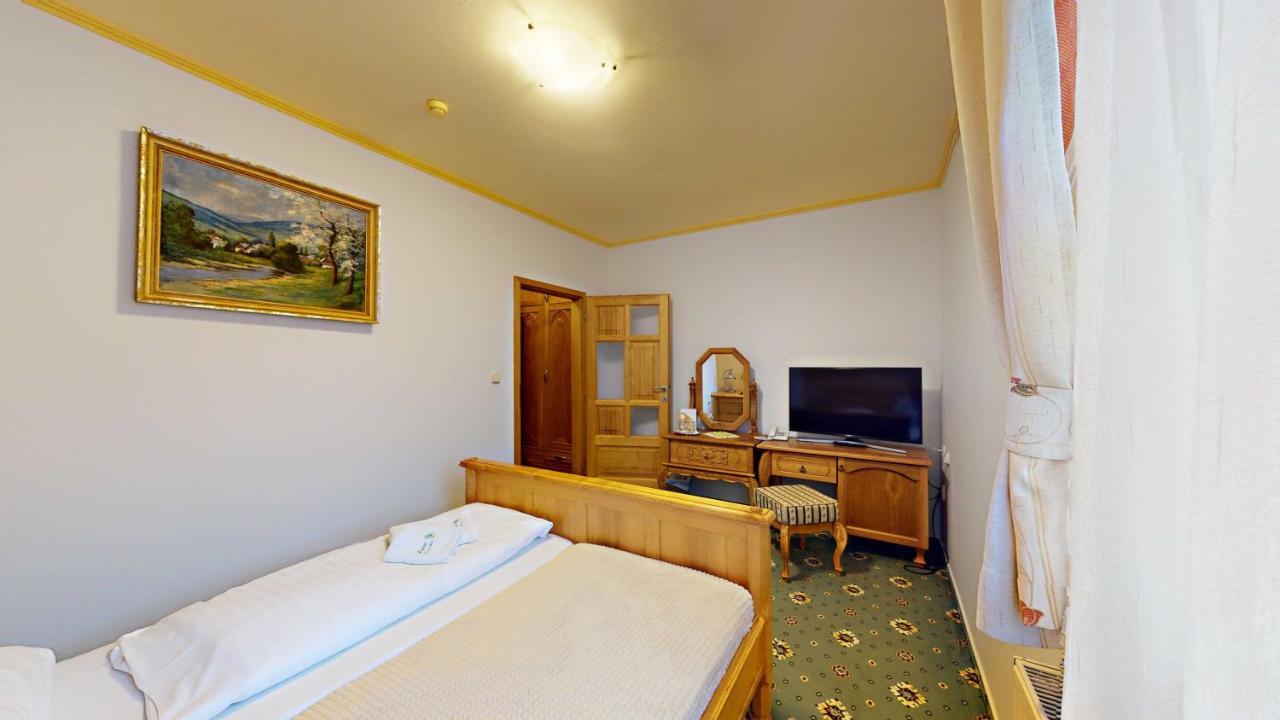 Hotel Diana Straza Luaran gambar